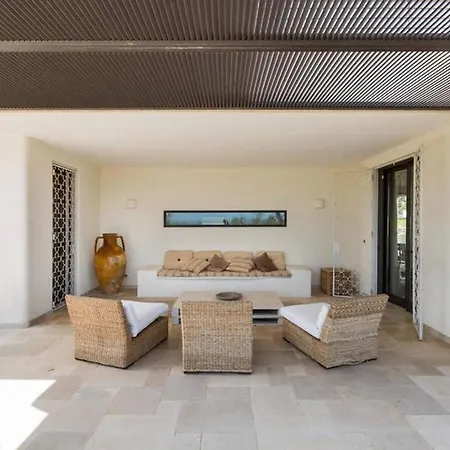 Villa Dahlia *