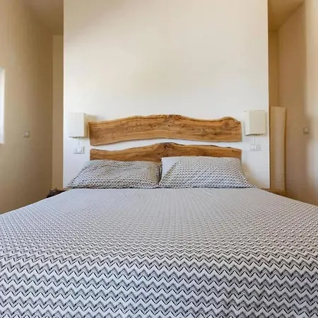 Dahlia Villa *